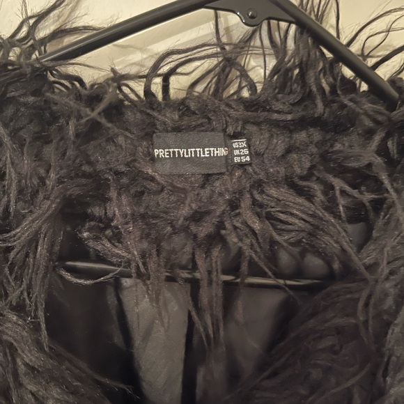 Shabby Chic Women’s Shag coat in black - Picture 3 of 9